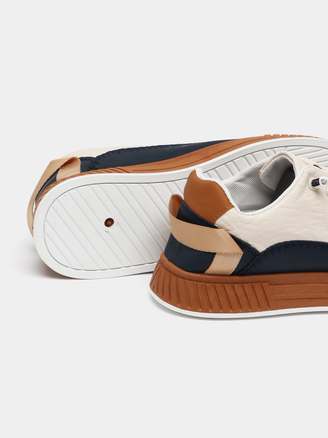 سبرديلا DJO – راحة يومية وأناقة بسيطة