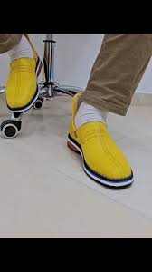 بلغة مغربية صفراء – راحة وأناقة بصناعة يدوية أصيلة